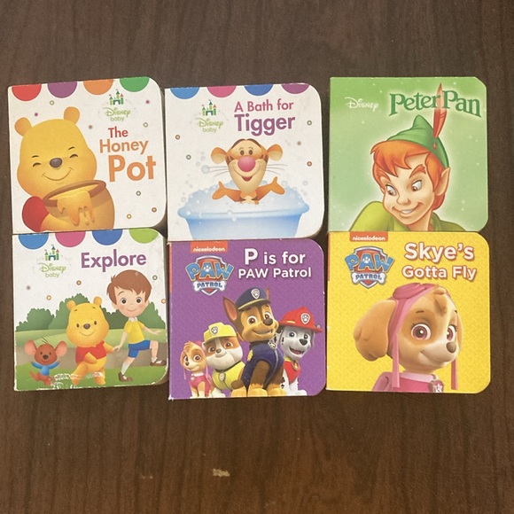 Baby books - Picture 5 of 5